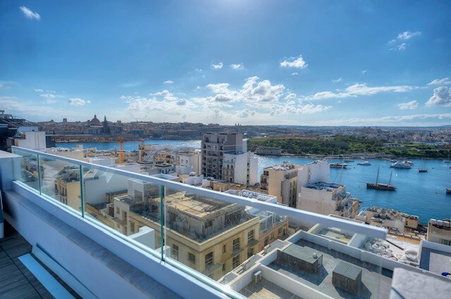 Sliema-penthouse-to-let-christies-malta