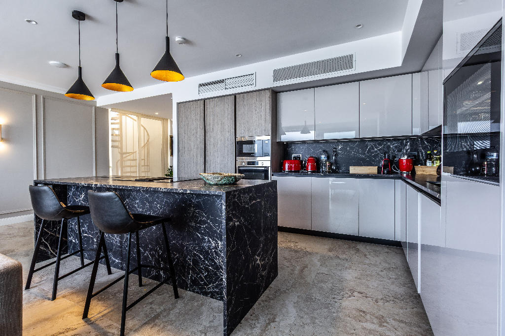 Sliema, Furnished Penthouse's Image 13
