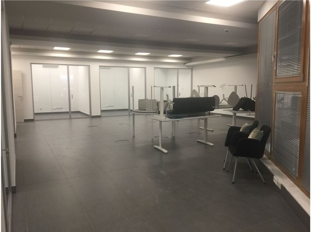 P_005638_Sliema-office-to-let-8.