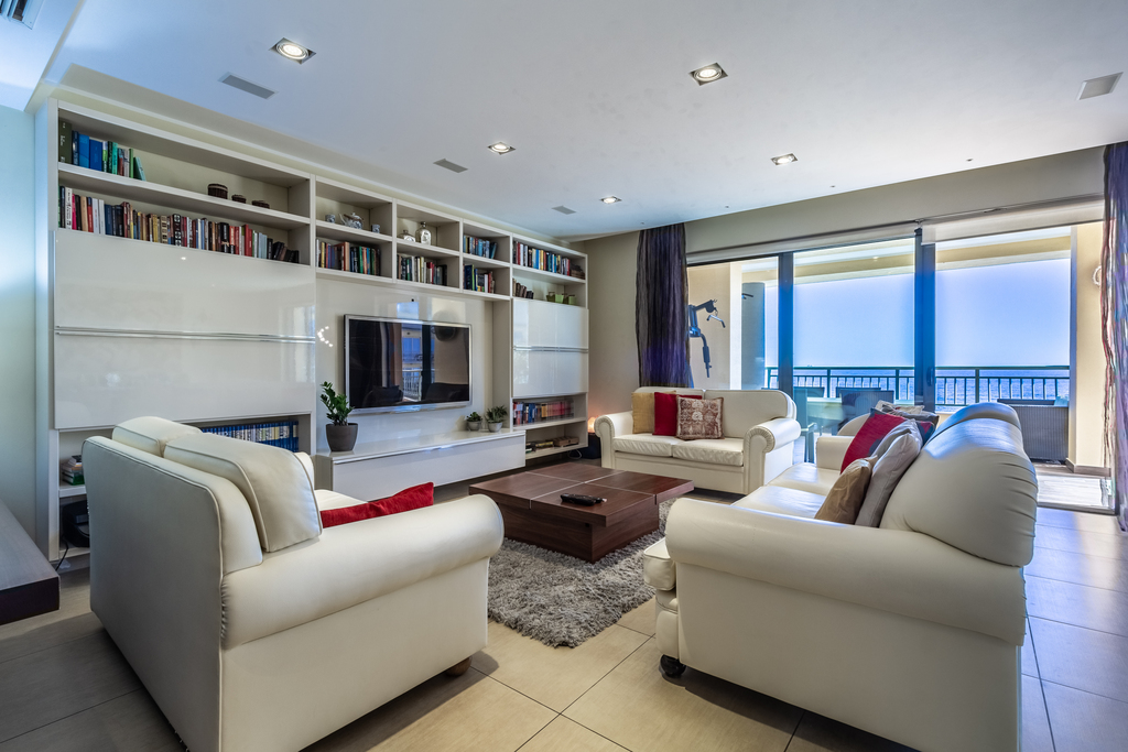 Portomaso Seafront Apartment's Image 7