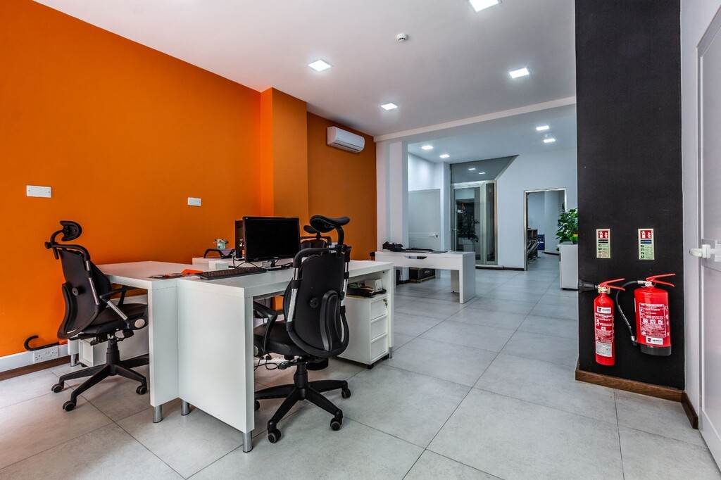 Sliema, Fully Equipped Office's Image 3