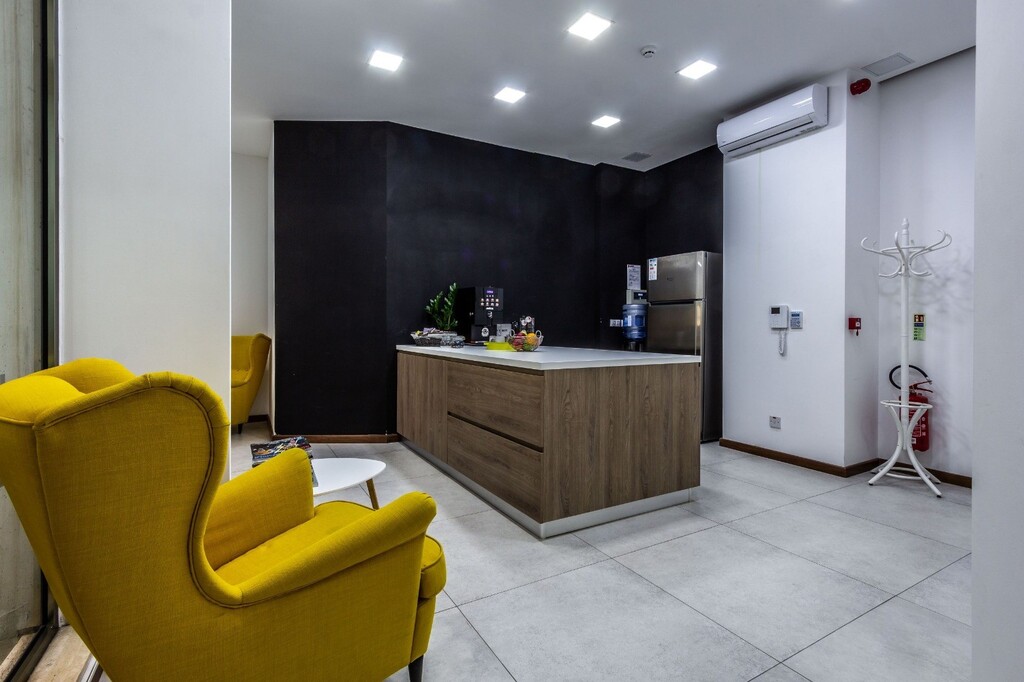 Sliema, Fully Equipped Office's Image 6