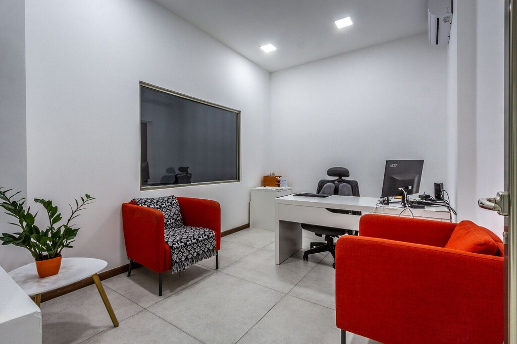 Sliema, Fully Equipped Office's Image 5