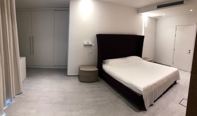 Portomaso, Furnished Penthouse's Image 6