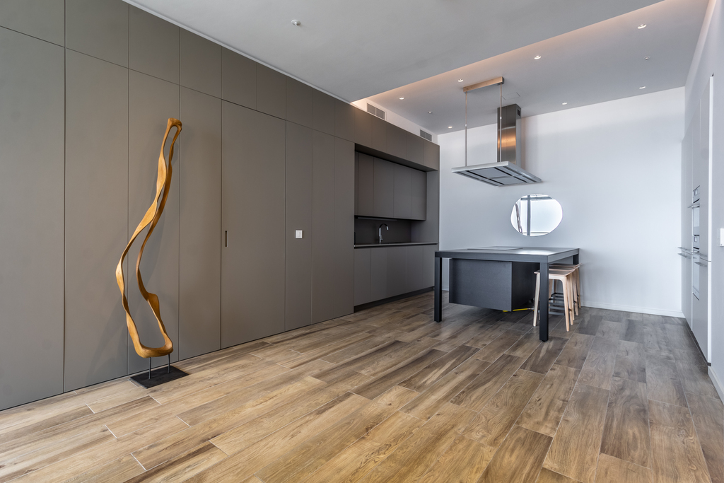 Pendergardens, Luxury Furnished Apartment's Image 6