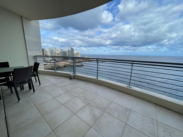 P_005689_Sliema-apartment-to-let