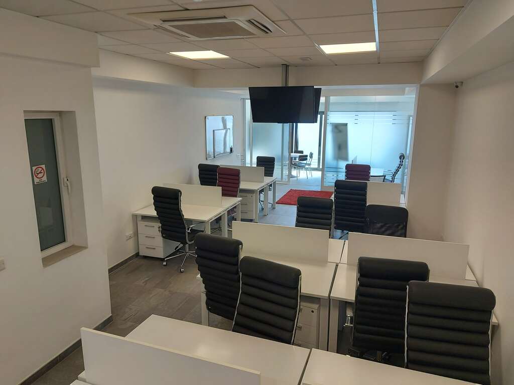 Sliema, Fully Equipped Office's Image 7