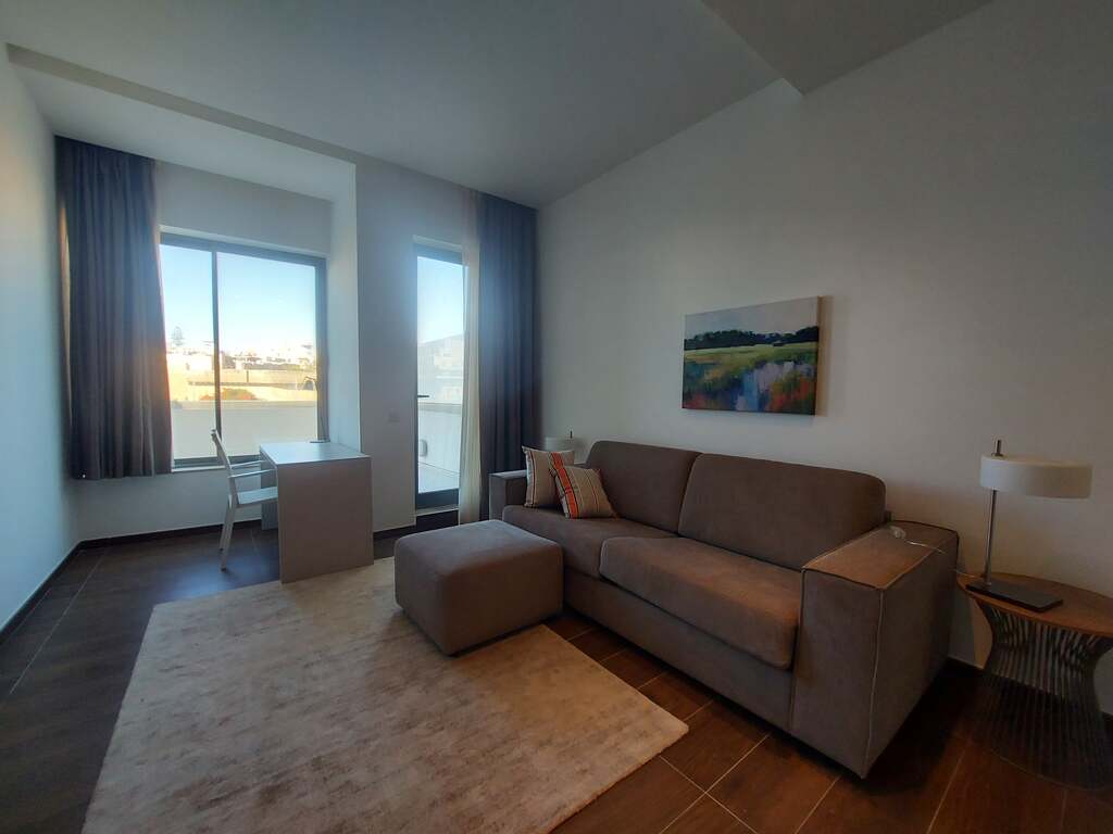 Sliema, Furnished Apartment's Image 11