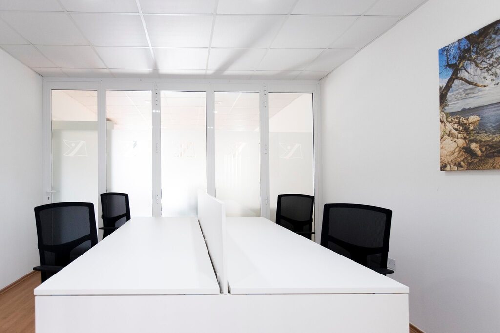 Pieta, Fully Equipped Office's Image 3