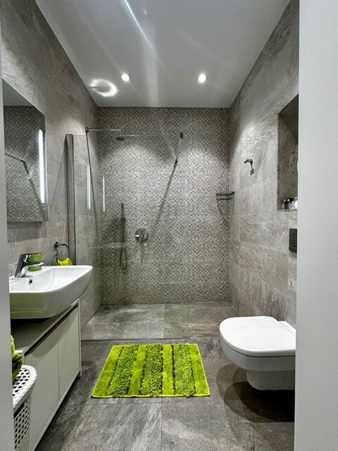 Sliema Furnished Apartment's Image 15