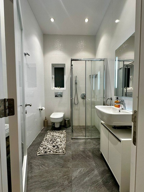 Sliema Furnished Apartment's Image 16
