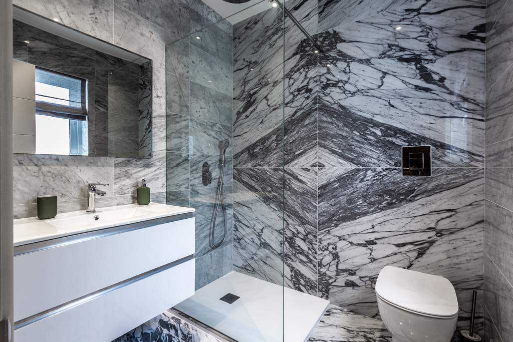 Swieqi Luxury Furnished Penthouse's Image 12