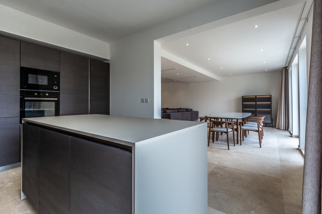 Swieqi, Luxury Furnished Apartment's Image 4