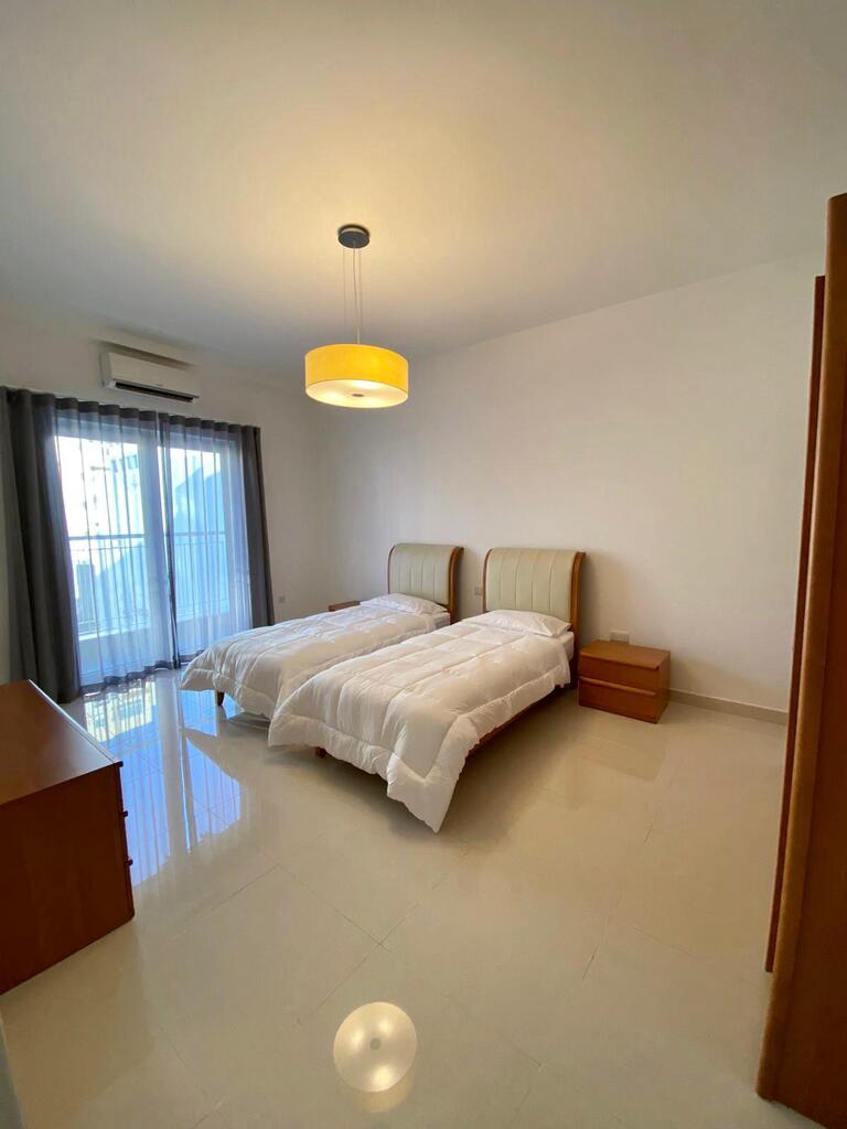 Sliema, Furnished Apartment's Image 3