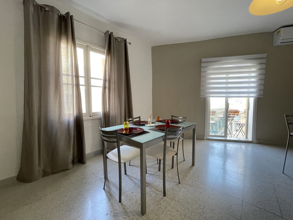 P_005847_Sliema-apartment-to-let