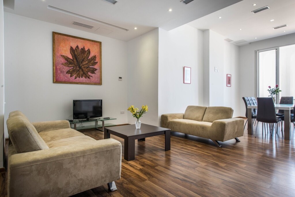 P_005885_Sliema-apartment-to-let