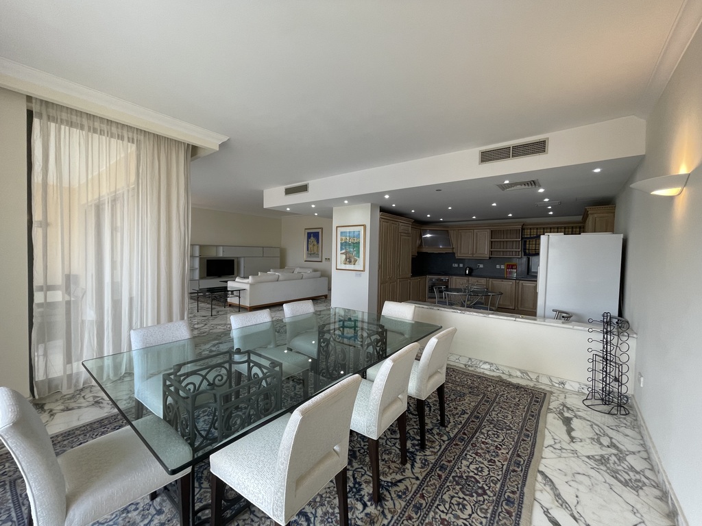 Portomaso, Seafront Apartment's Image 3