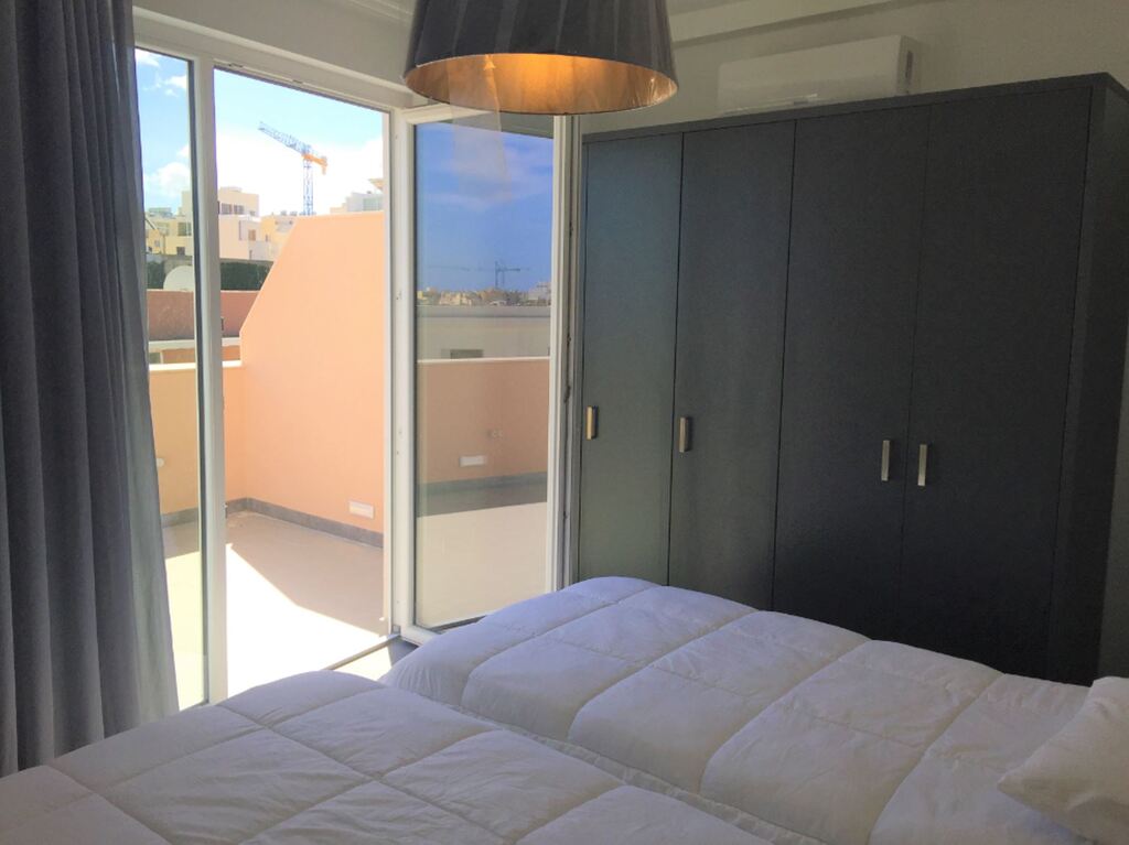 Sliema, Furnished Penthouse's Image 4
