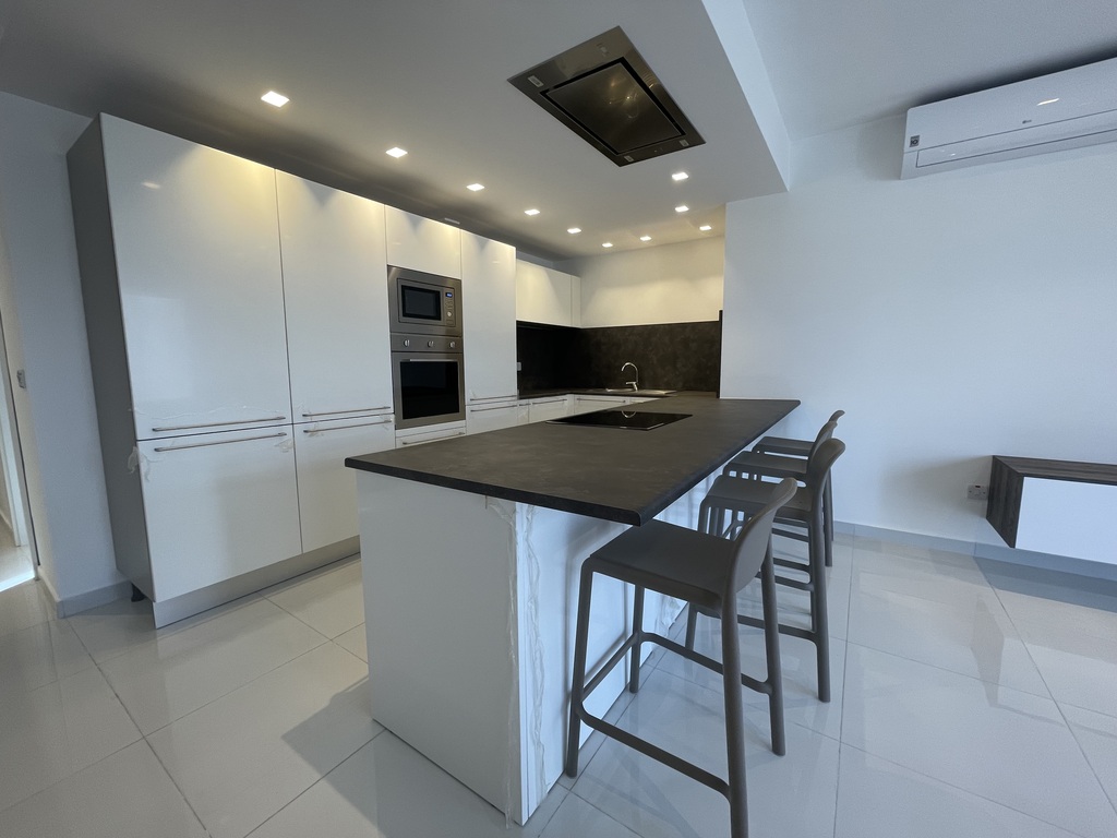 P_005911_Sliema-apartment-to-let