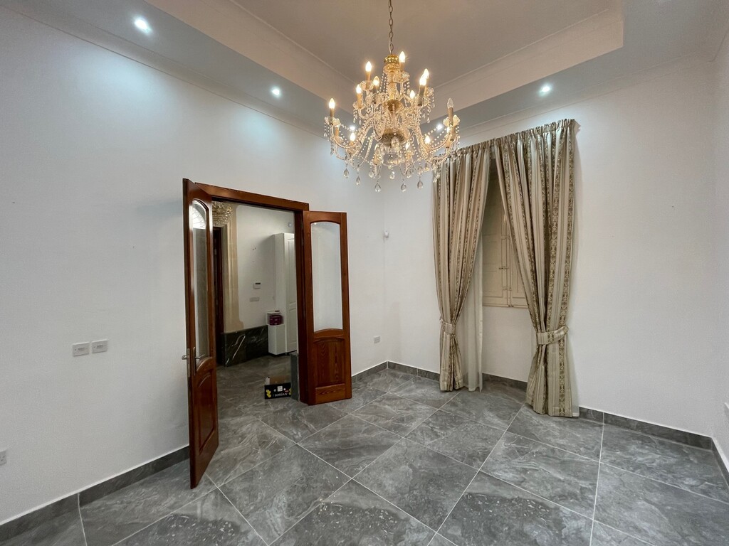 P_005918_Sliema-townhouse-to-let