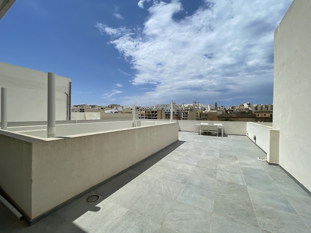 Sliema, Furnished Apartment's Image 7