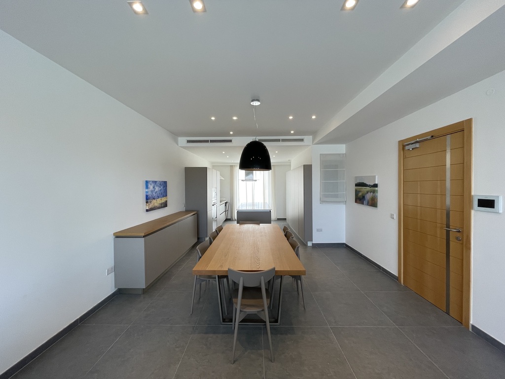 Sliema, Furnished Apartment's Image 8