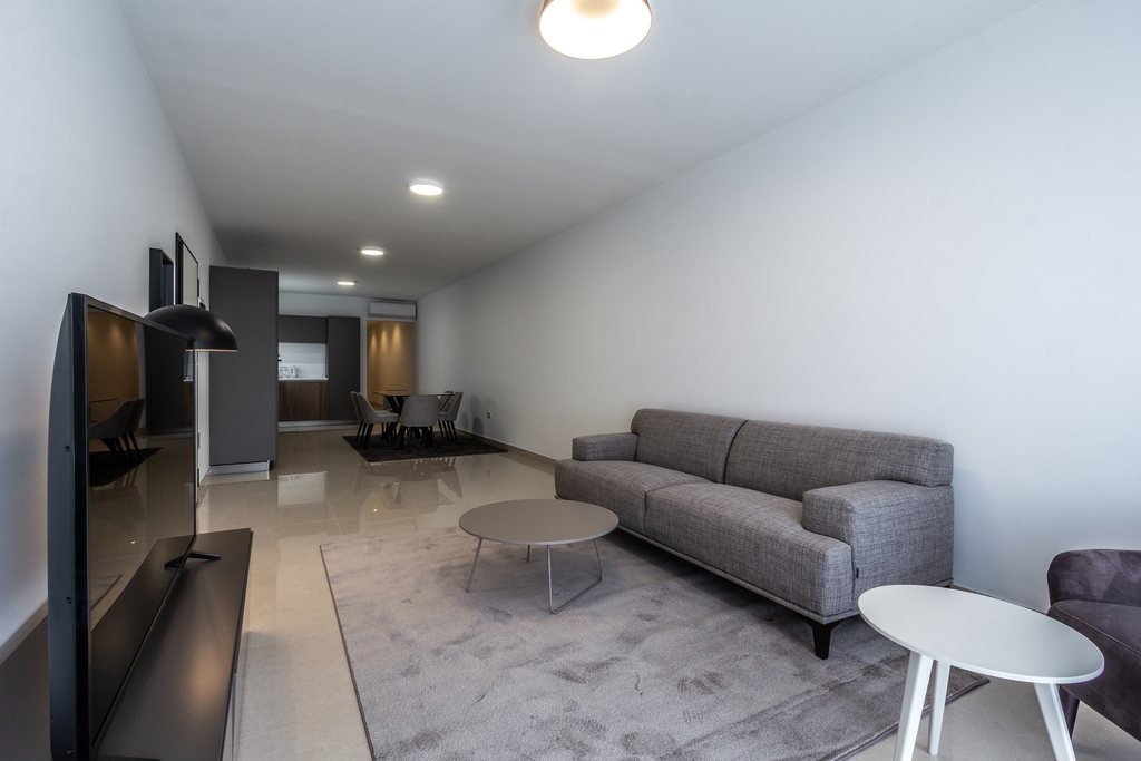 P_005979_St.Julians-apartment-to