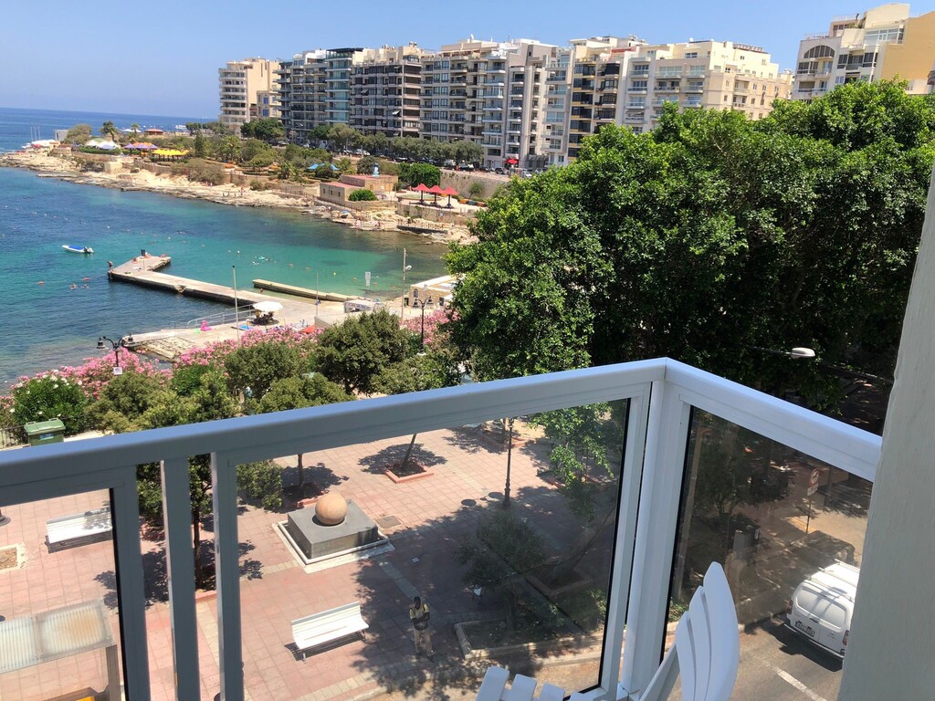 P_005996_Sliema-apartment-to-let