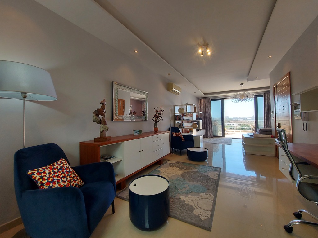Sliema, Furnished Penthouse's Image 3