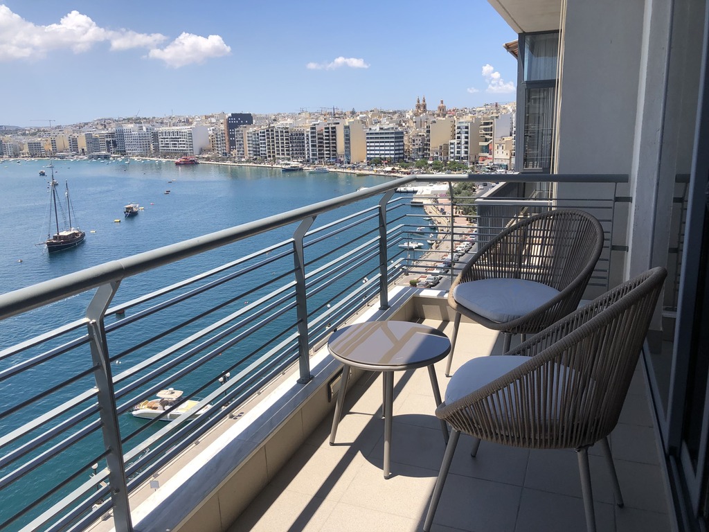 P_006048_Sliema-apartment-to-let