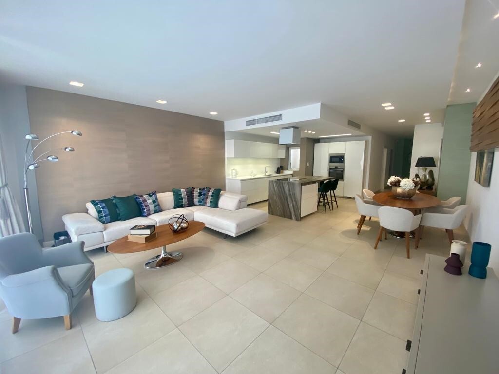 Sliema, Furnished Penthouse's Image 5