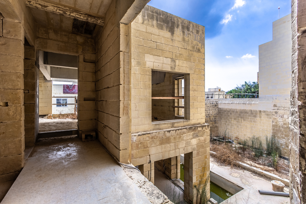 Qrendi Shell form Palazzo's Image 13