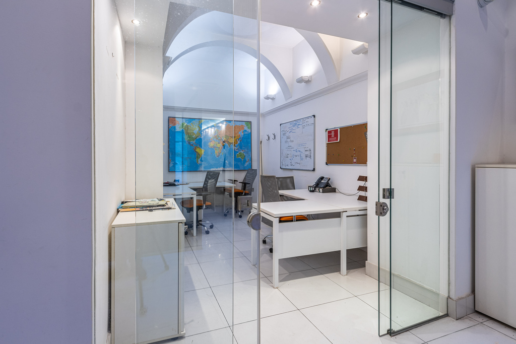 Valletta, Fully Equipped Office's Image 6