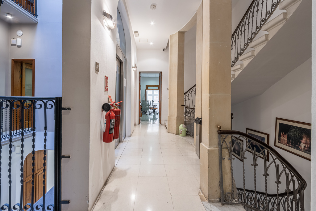 Valletta-office-to-let-6-christie's-malta