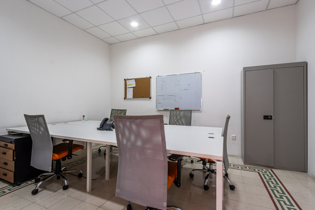 Valletta, Fully Equipped Office's Image 14