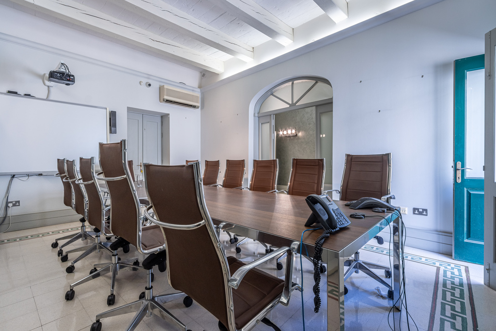 Valletta, Fully Equipped Office's Image 18