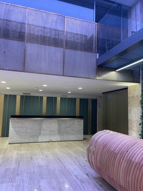 P_006147_Valletta-office-block-t