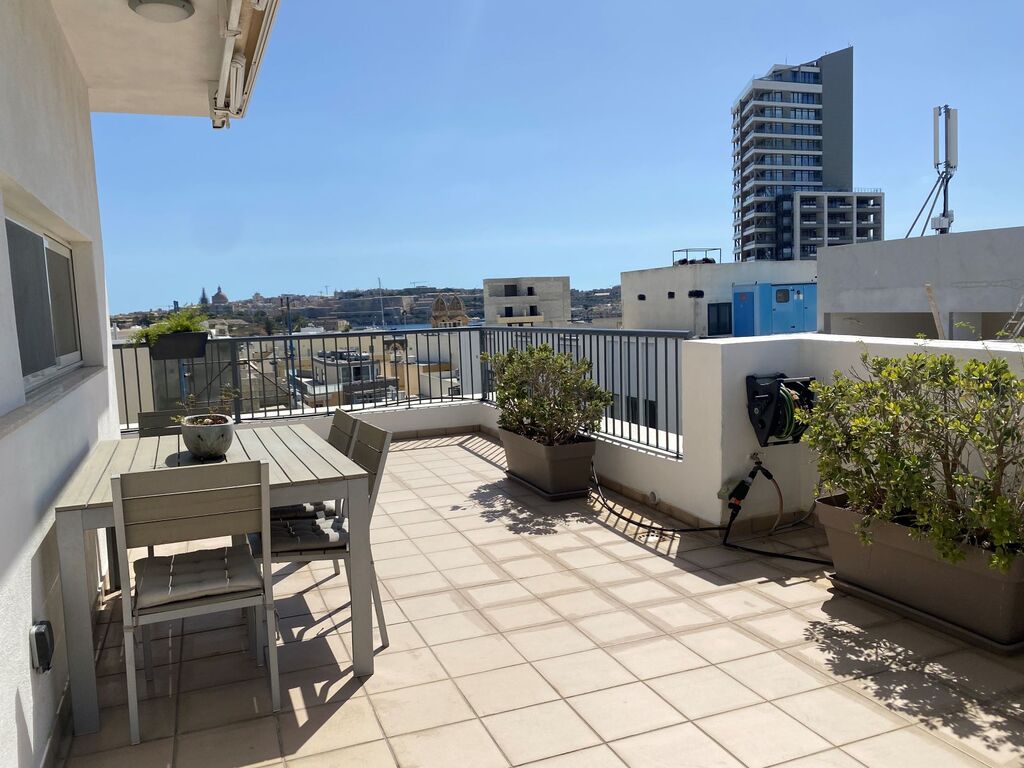 P_006162_Gzira-penthouse-to-let-