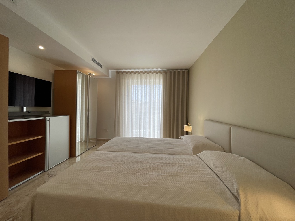 Sliema, Furnished Apartment's Image 9