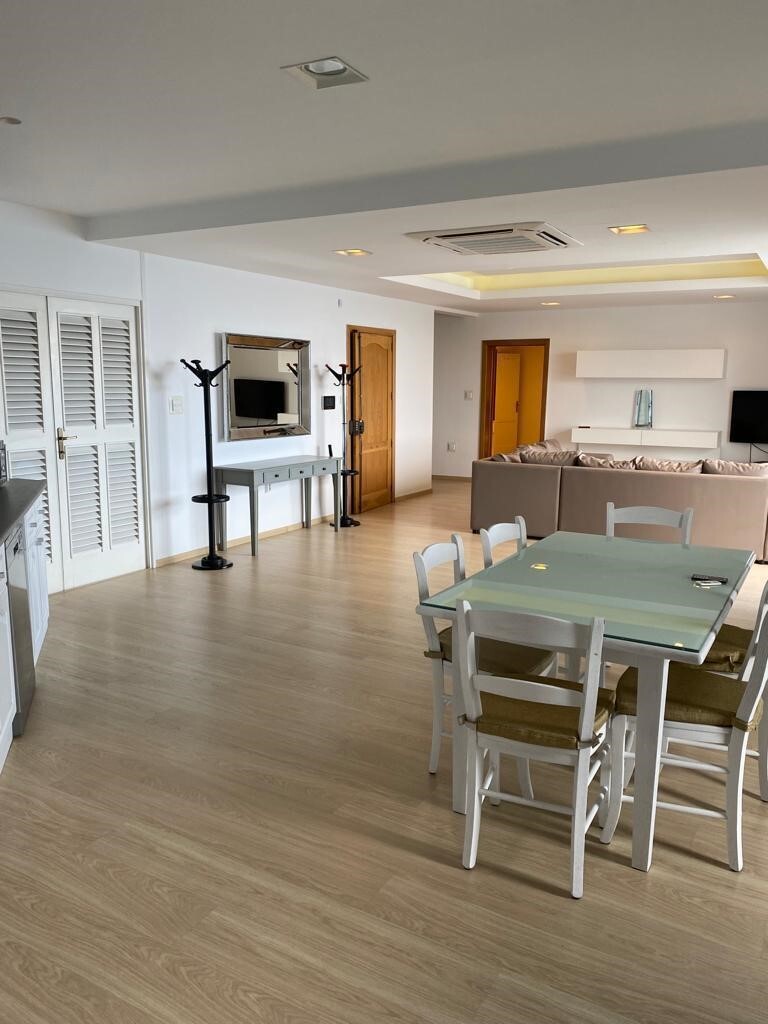 P_006228_Sliema-apartment-to-let