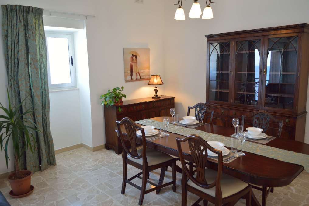 P_006237_Sliema-apartment-to-let