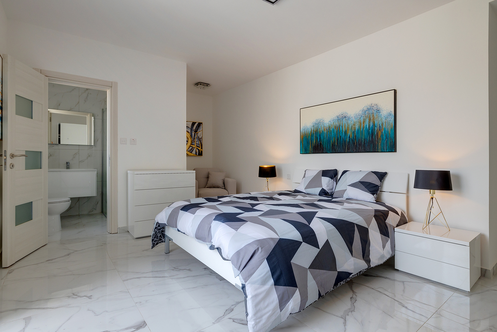 Swieqi, Furnished Penthouse's Image 6