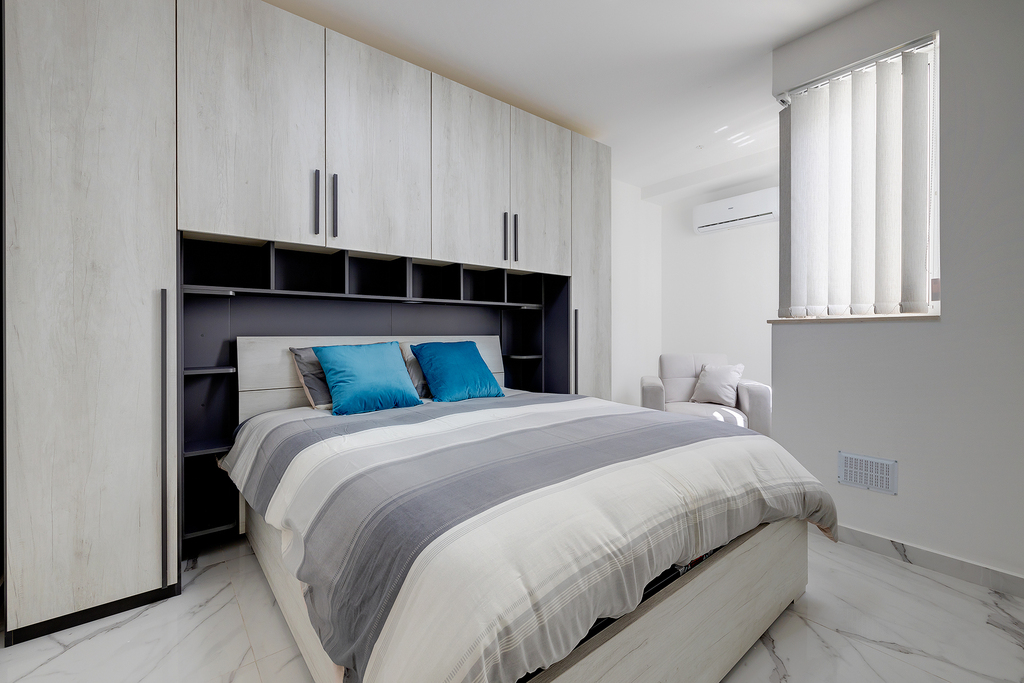 Swieqi, Furnished Penthouse's Image 5