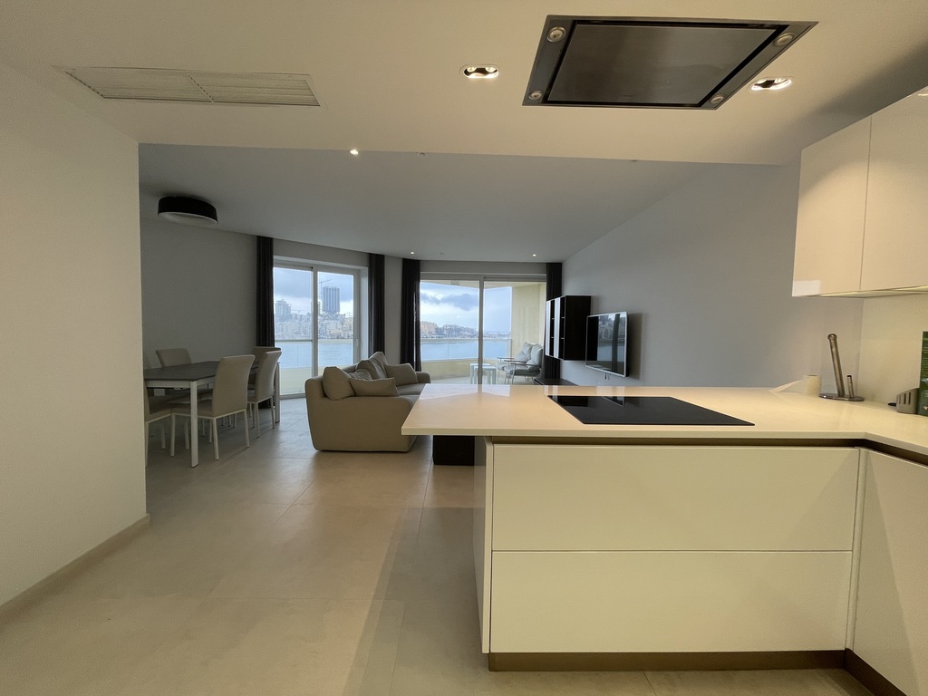 Sliema, Furnished Apartment's Image 3