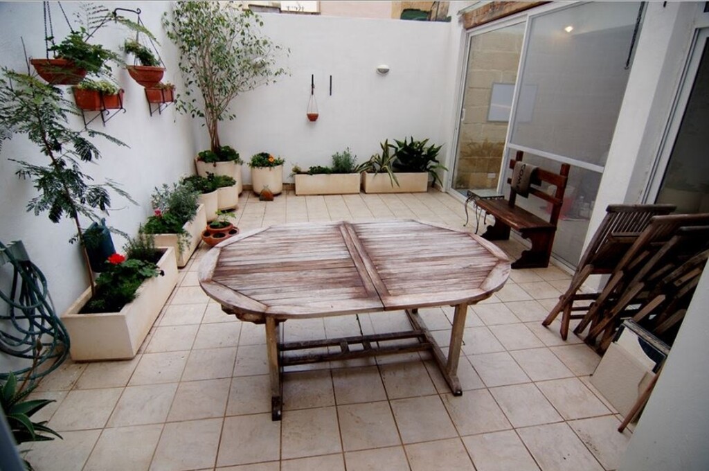 Sliema, Furnished Maisonette's Image 5
