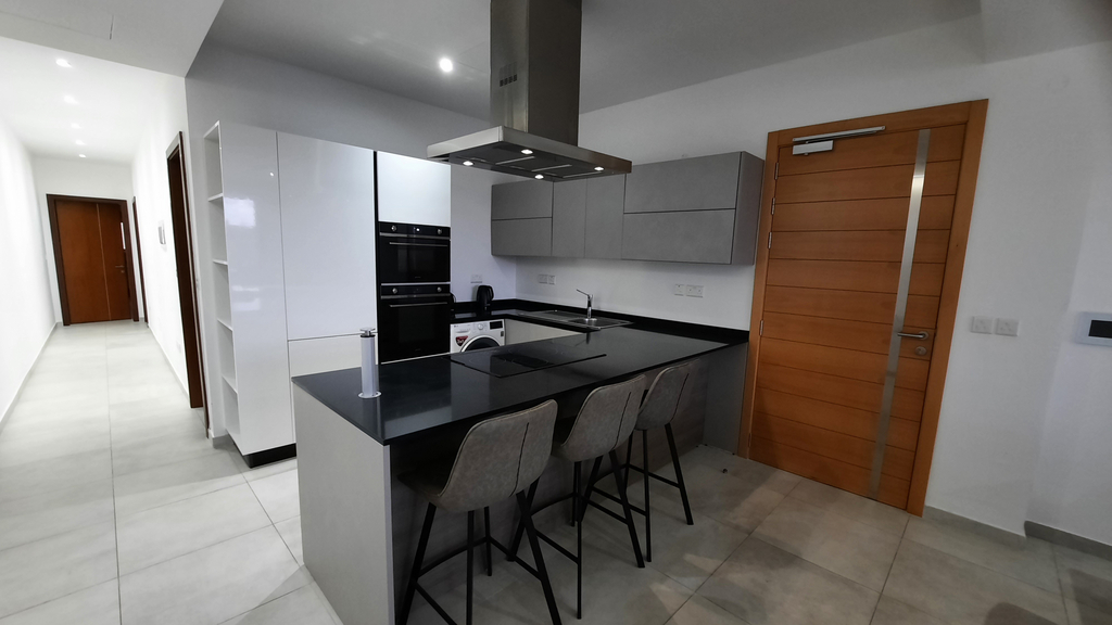 P_006300_Sliema-apartment-to-let