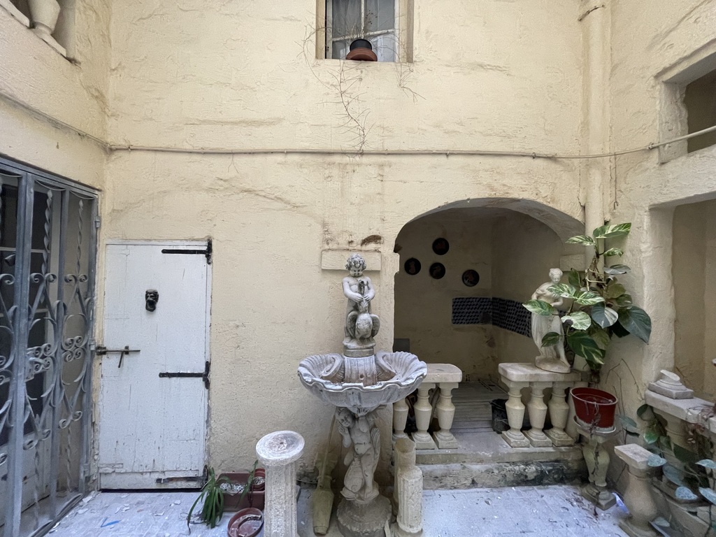 Valletta Unconverted Palazzo's Image 5