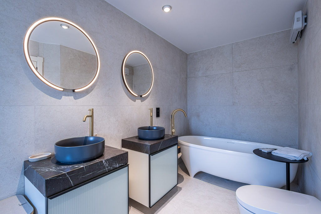 St Julians Seafront Apartment's Image 20