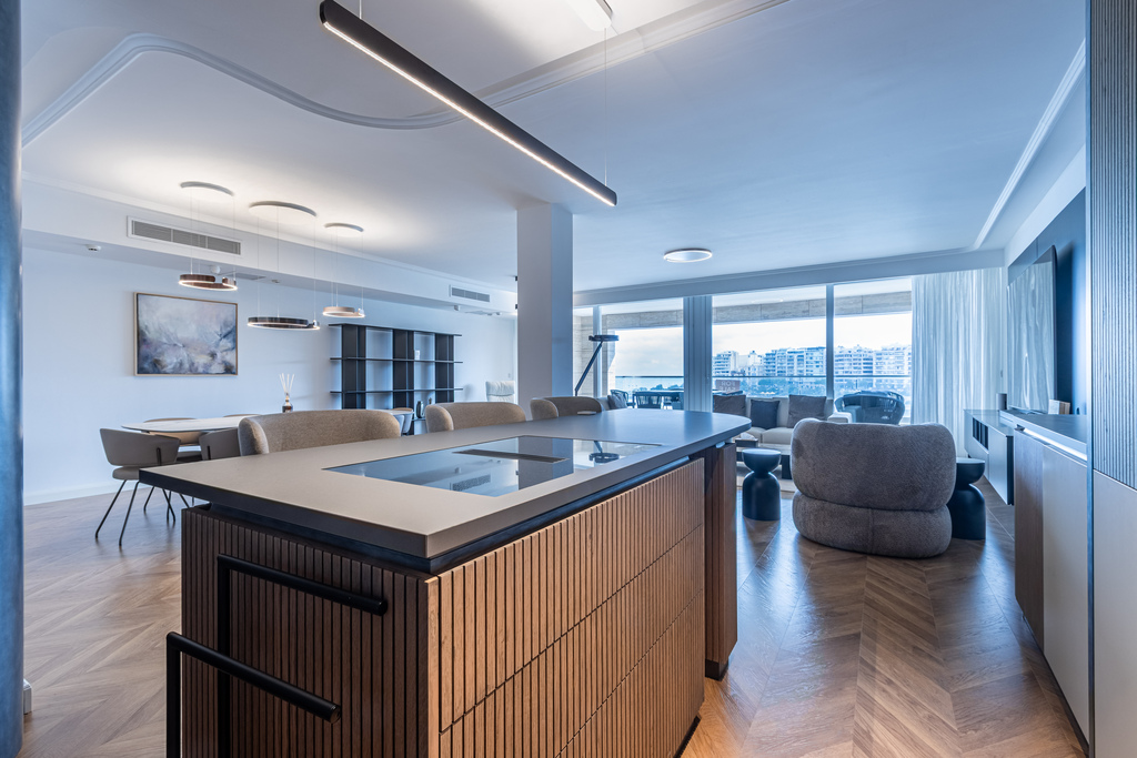St Julians Seafront Apartment's Image 8