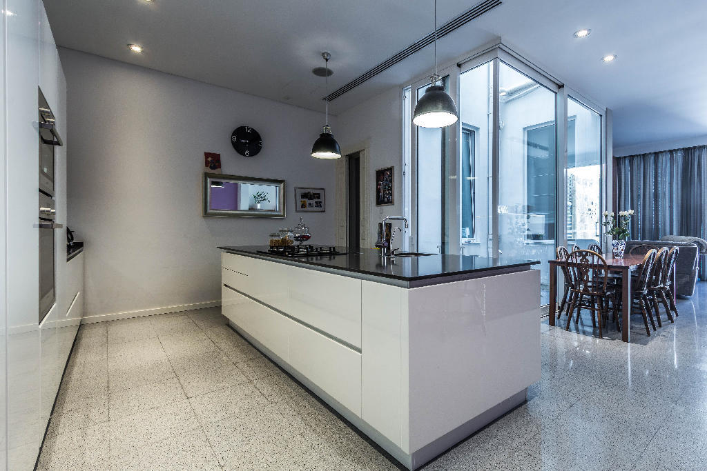Sliema, Furnished Town House's Image 10